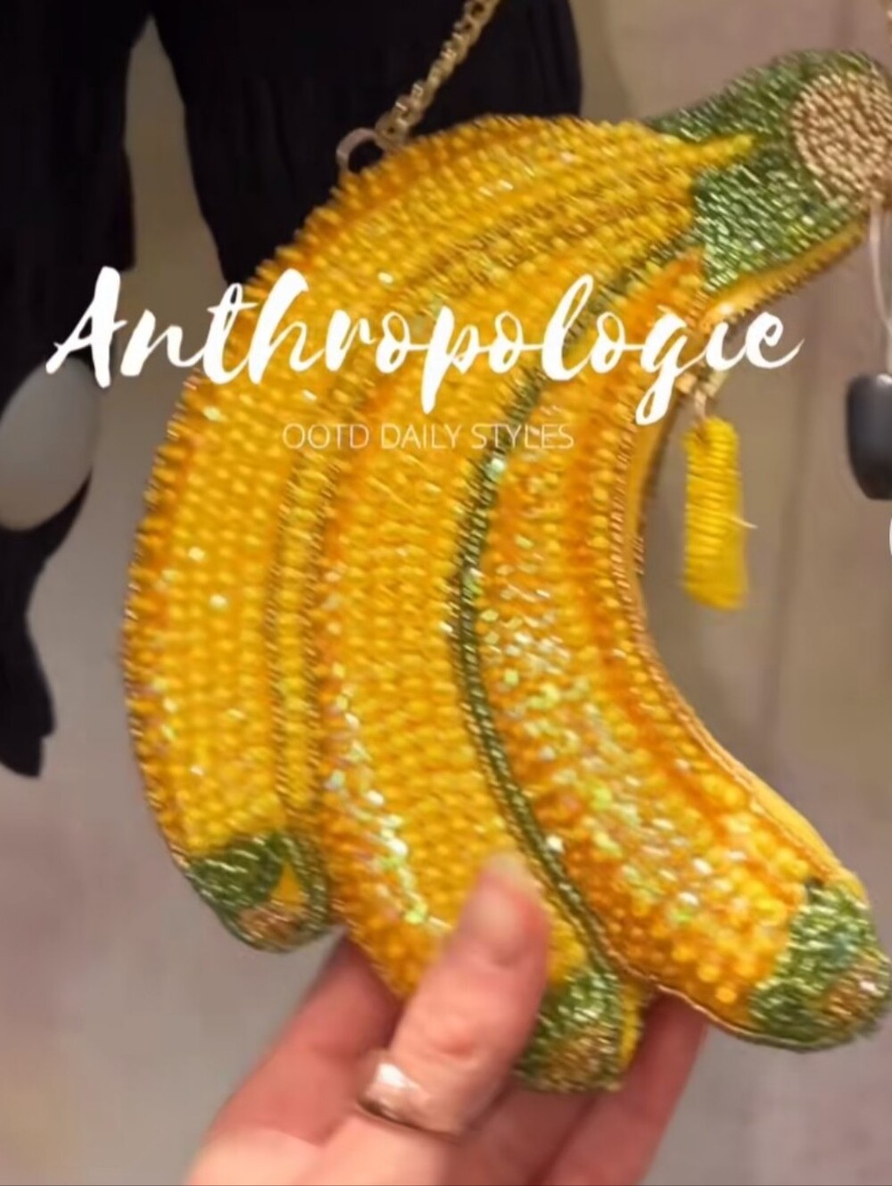 Anthro Banana Purse - Picture 5 of 5